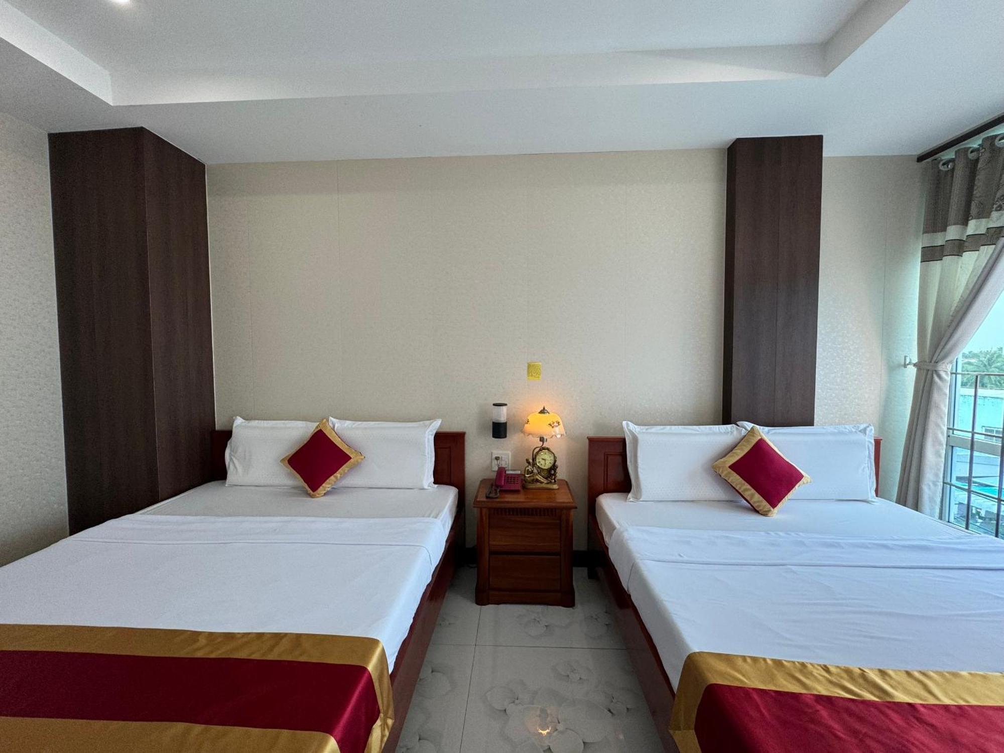 Thanh Dat Hotel Bac Lieu Exterior photo