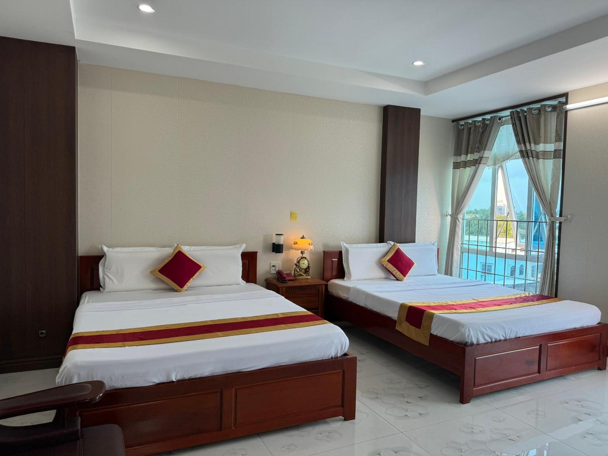 Thanh Dat Hotel Bac Lieu Exterior photo